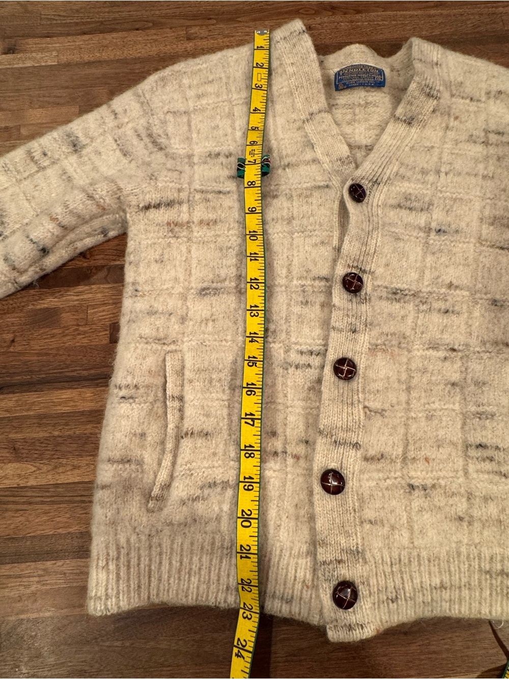 Vintage Women’s Pendleton Pure Virgin Wool Cardigan – Made in USA - Picture 6 of 9